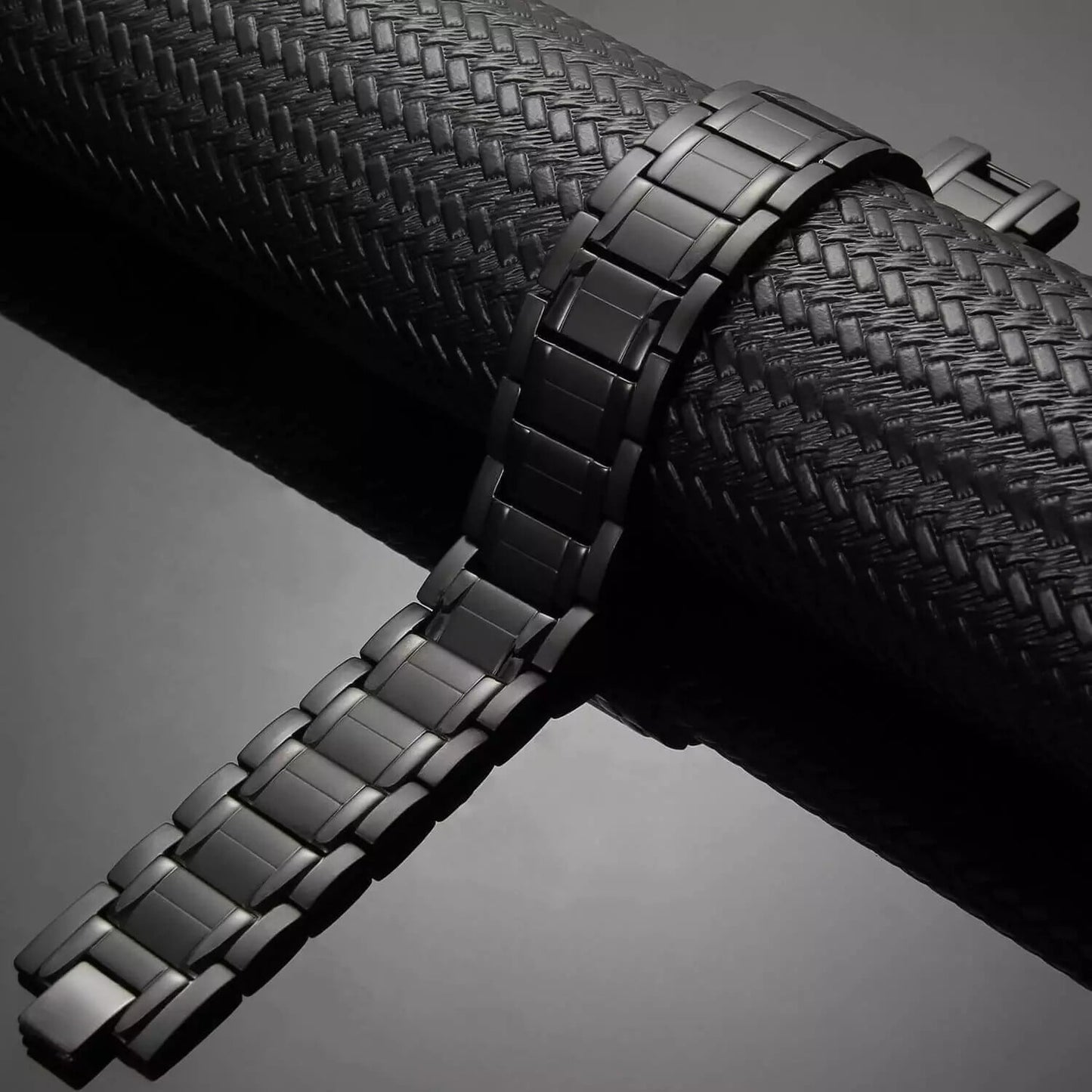 Miomi Herren Titan Armband in Schwarz mit Magneten